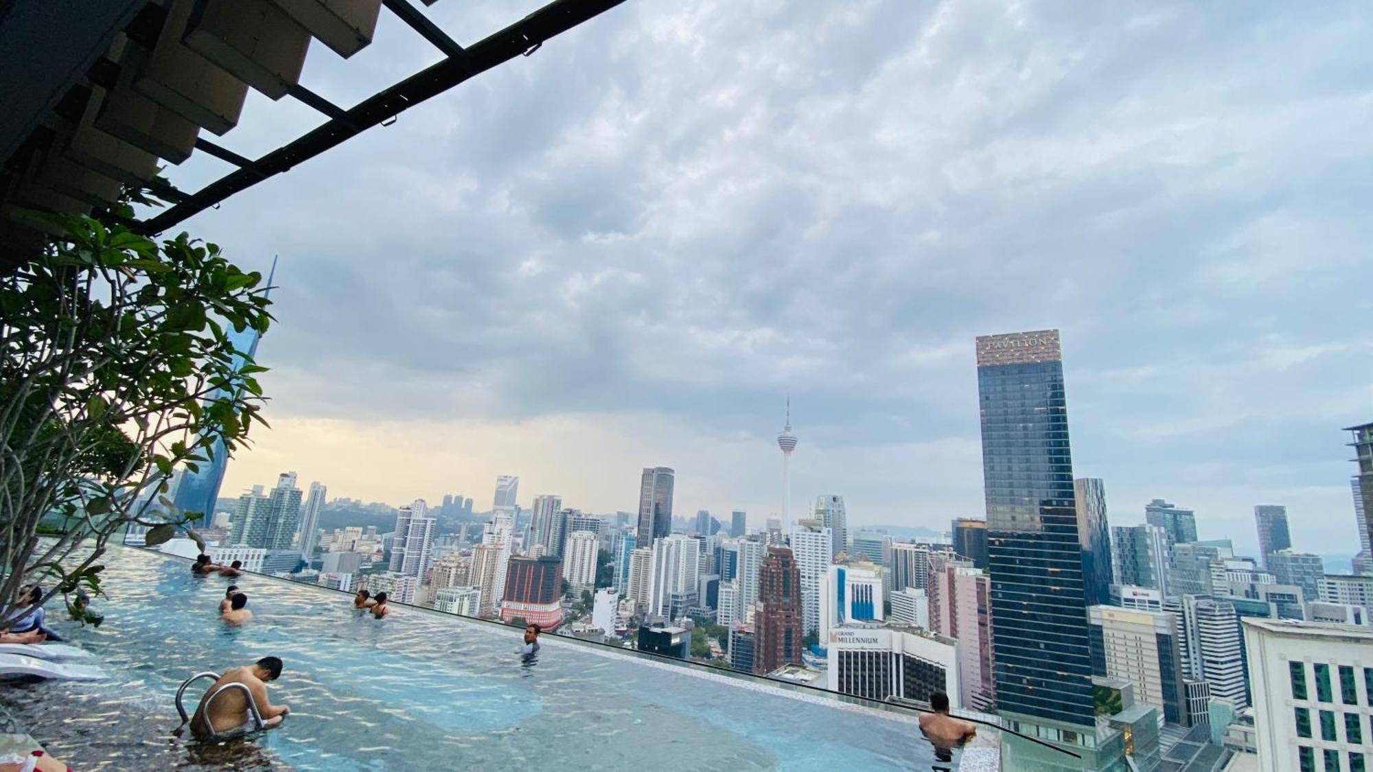 Axon Suites By Galaxy House Kuala Lumpur Bagian luar foto
